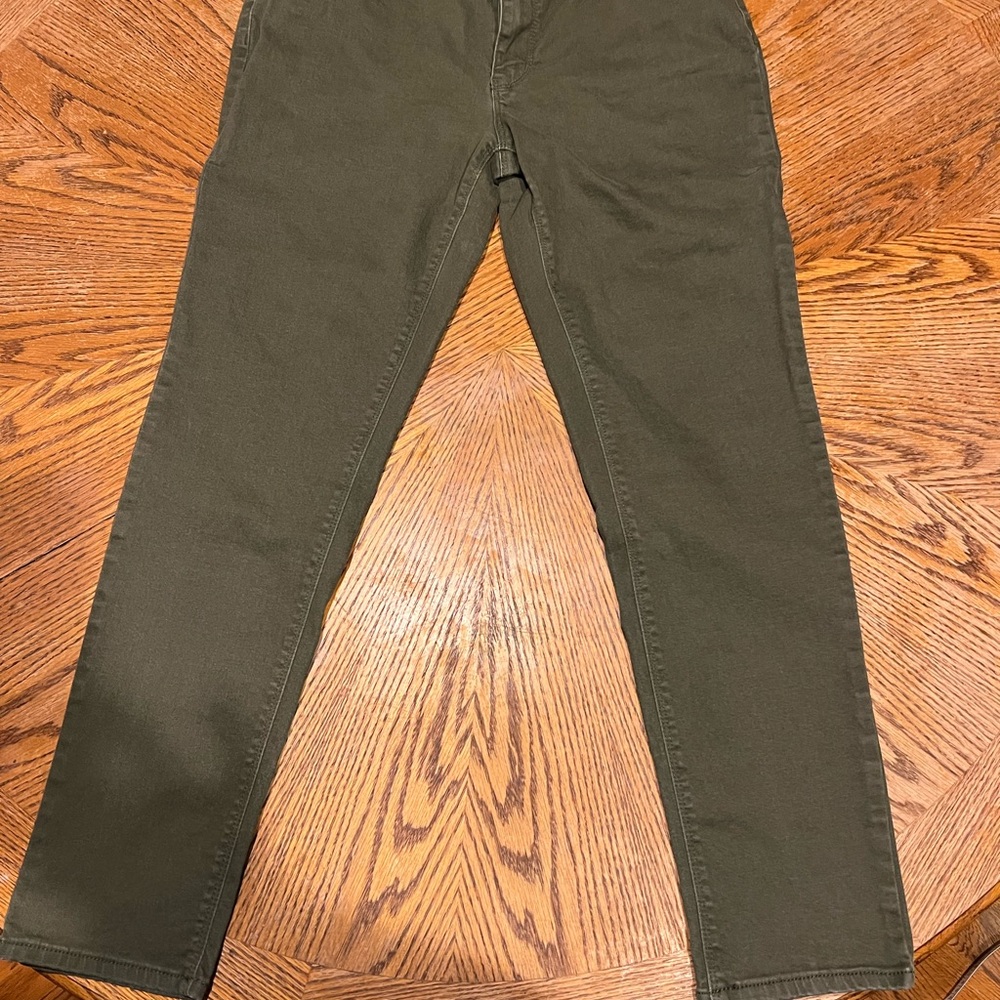 Women's Straight Leg Jeans - Olive